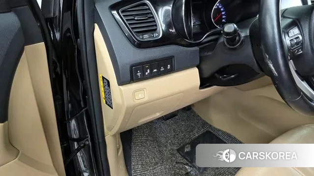 Kia The New Carnival id 3656207 из Кореи 8