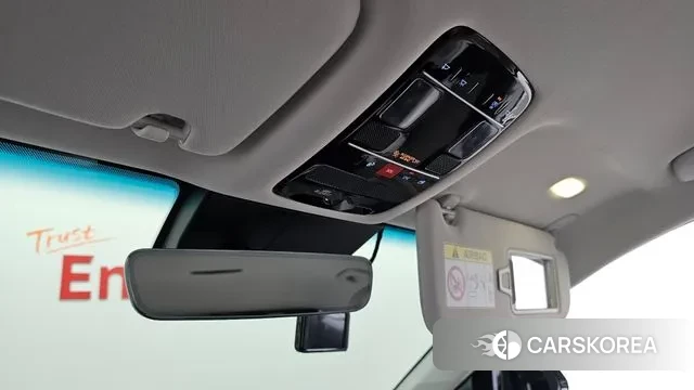 Hyundai Grandeur (GN7) id 3236940 из Кореи 8