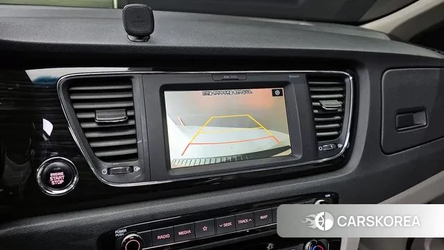 Kia The New Carnival id 3546910 из Кореи 8