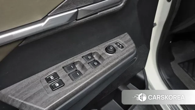 Ssangyong Torres id 3305651 из Кореи 8