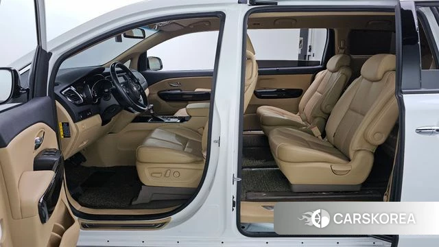 Kia The New Carnival id 3924808 из Кореи 8