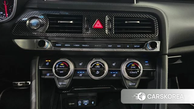 Genesis G70 id 4595544 из Кореи 8