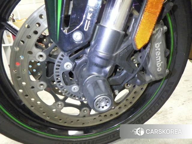 Kawasaki Z H2 id 3946813 из Японии 8