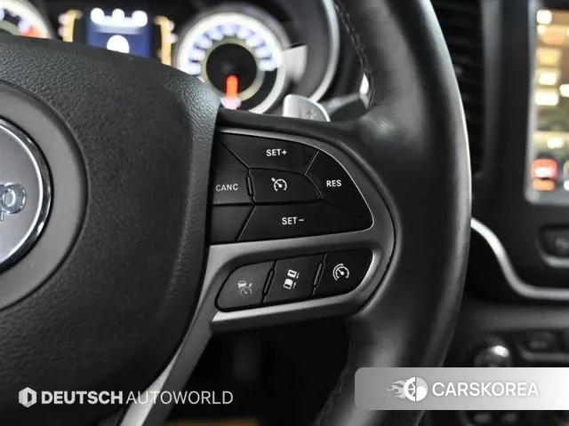 Jeep Cherokee (KL) id 3599034 из Кореи 8