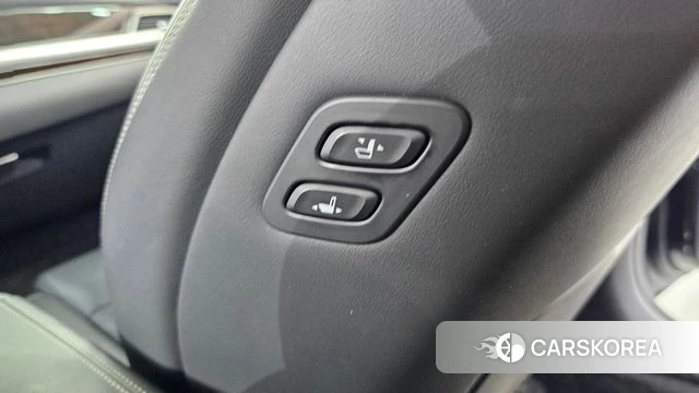 Genesis G90 id 4363220 из Кореи 8