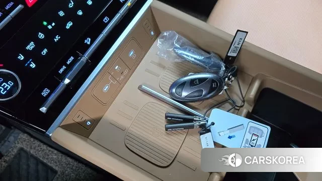 Hyundai Santa Fe (MX5) id 3404992 из Кореи 8