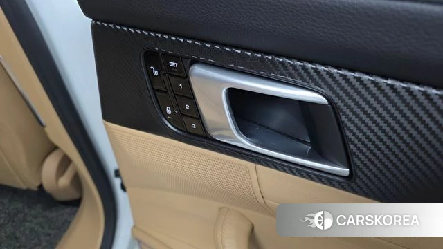 Porsche Panamera (971) id 3905968 из Кореи 8