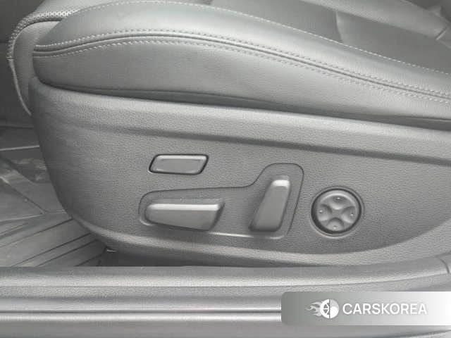 Hyundai The New Grandeur IG id 4697471 из Кореи 8