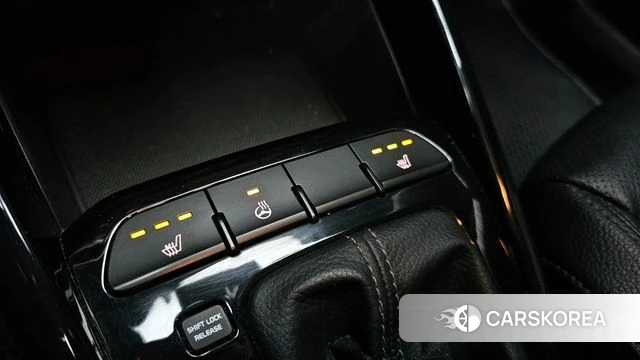 Kia Stonic id 3966500 из Кореи 8