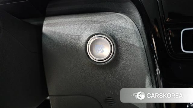 Hyundai Staria id 3953374 из Кореи 8