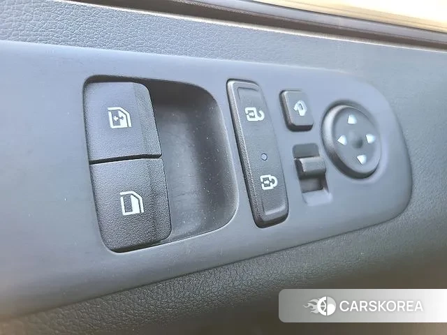 Hyundai Staria id 2999031 из Кореи 8