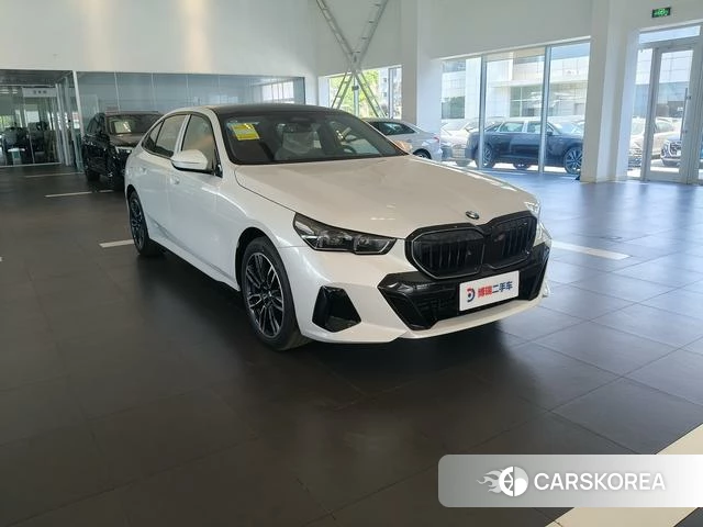 BMW 5 series id 4301626 из Китая 8