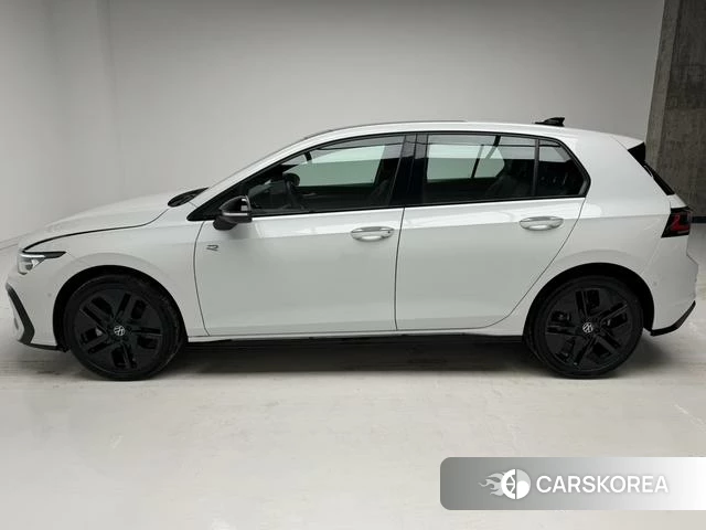 Volkswagen Golf id 4261209 из Китая 8
