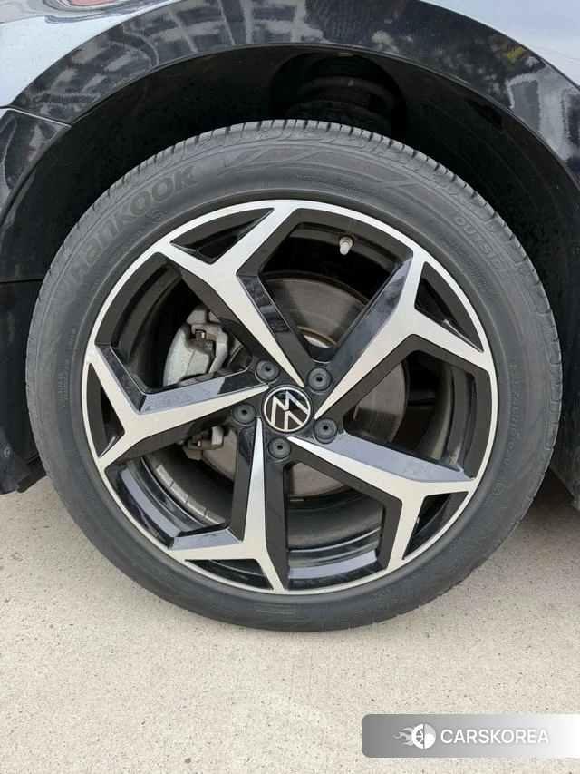 Volkswagen Magotan id 4299586 из Китая 8