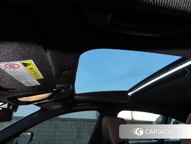 BMW 5 Series (G30) id 3682556 из Кореи 8