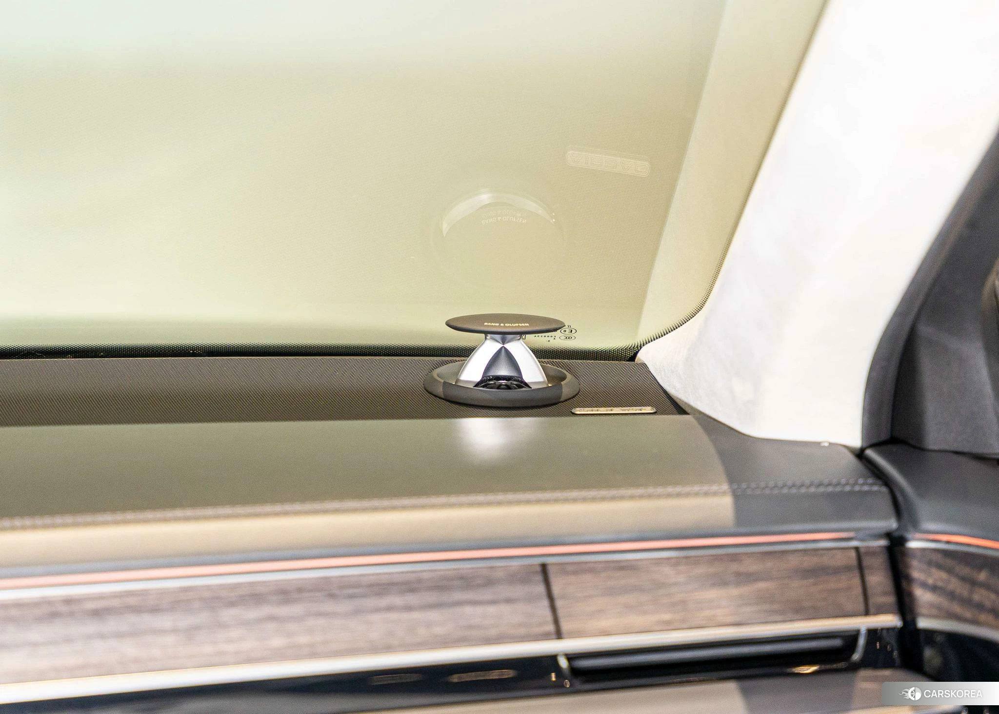 Audi A8 id 4487260 из Китая 8
