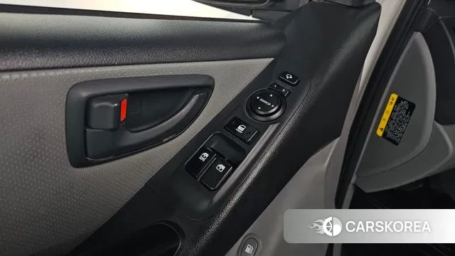 Hyundai The New Grand Starex id 3766405 из Кореи 8