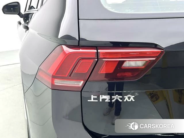 Volkswagen Tiguan L id 4273885 из Китая 8