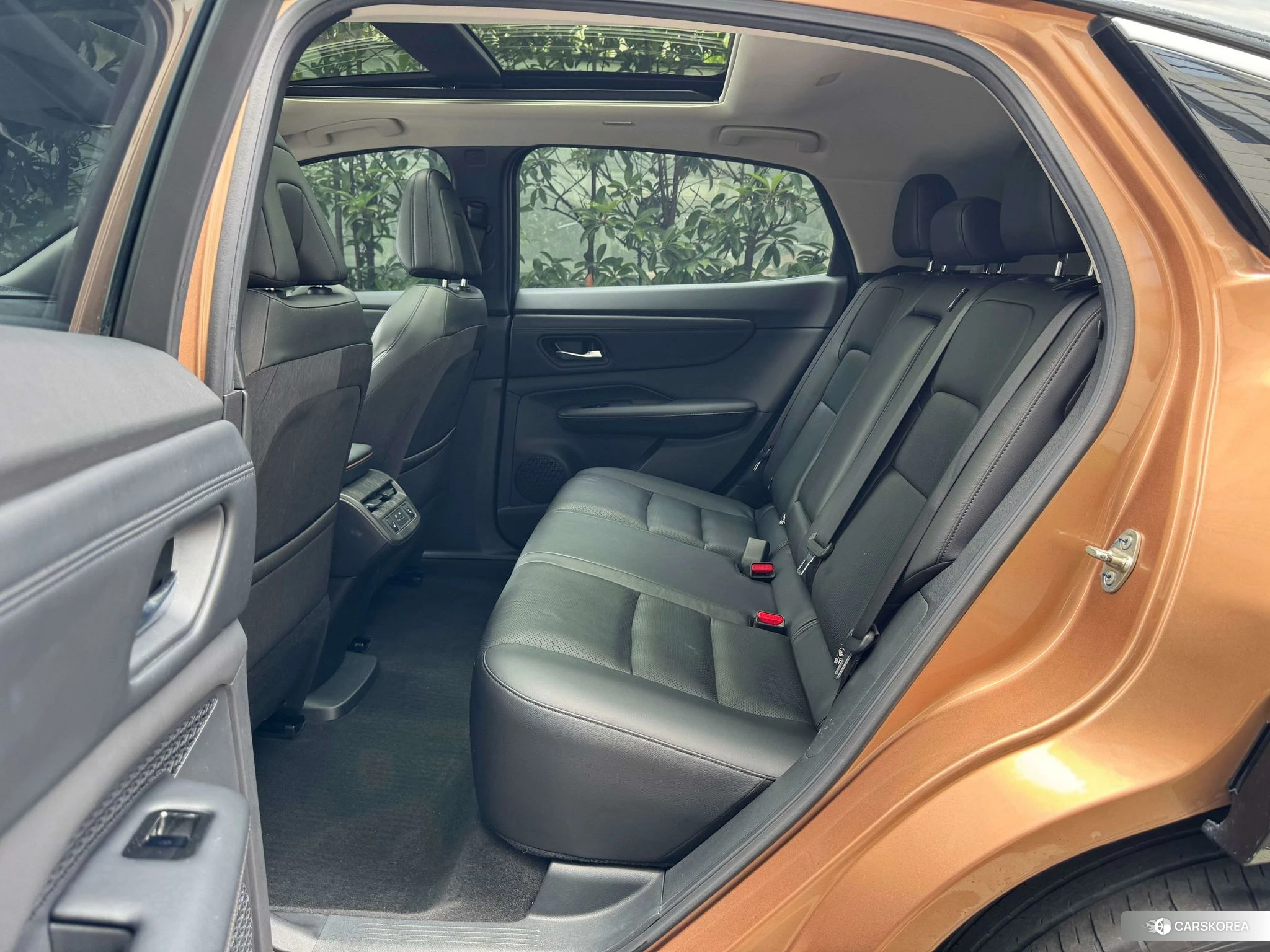 Nissan ARIYA id 4492993 из Китая 8