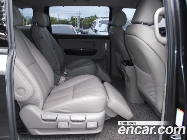 Kia The New Carnival id 2758131 из Кореи 8