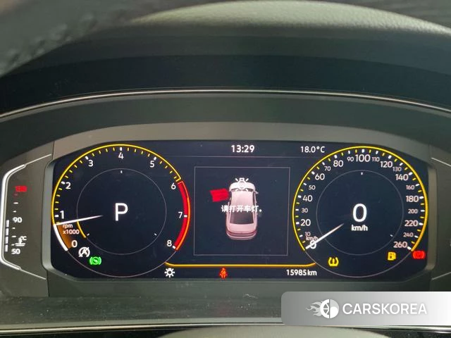 Volkswagen Passat id 4238590 из Китая 8