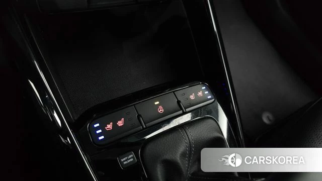 Kia Stonic id 4180028 из Кореи 8