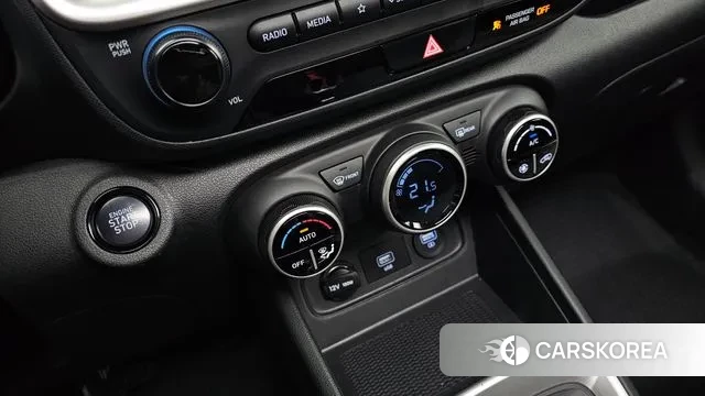 Hyundai Venue id 3117652 из Кореи 8