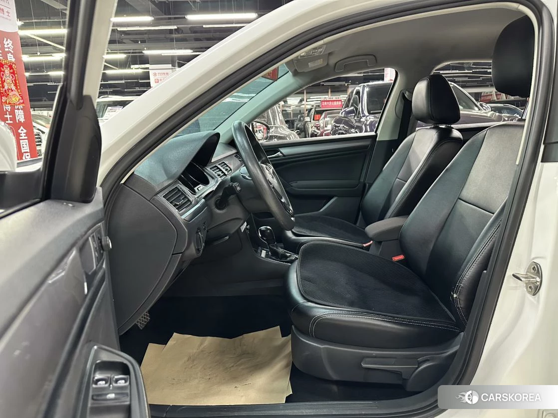 Volkswagen Bora id 4479497 из Китая 8