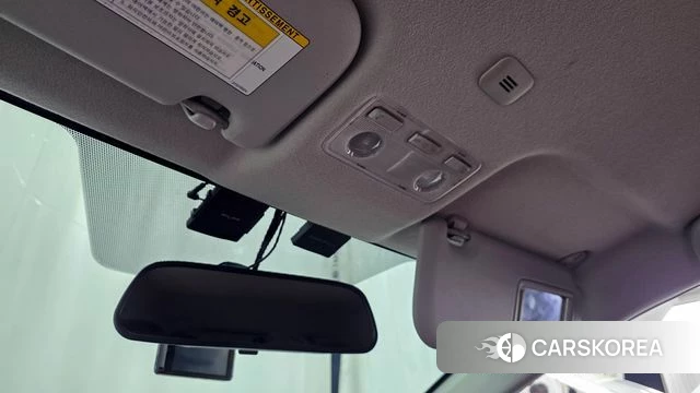 Toyota Prius C id 3834701 из Кореи 8