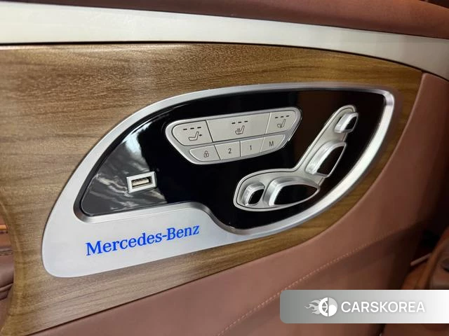 Mercedes-Benz V-class id 4393986 из Китая 8