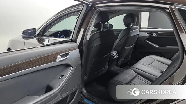 Genesis G80 id 3090638 из Кореи 8