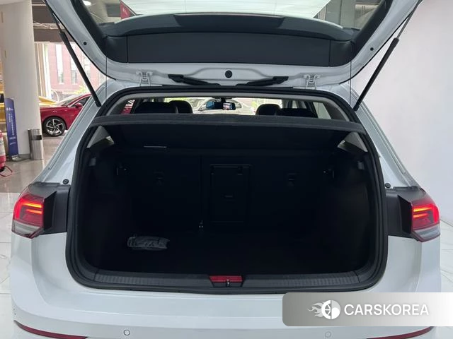 Volkswagen Golf id 4278106 из Китая 8