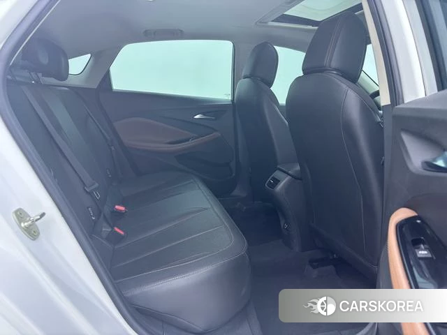 Buick Weilang id 4235018 из Китая 8