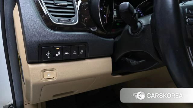 Kia The New Carnival id 3796282 из Кореи 8