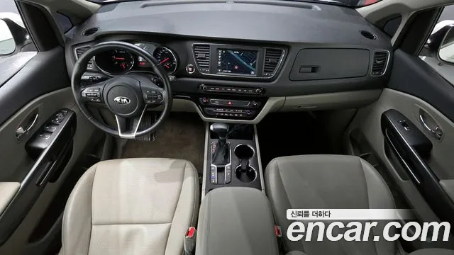 Kia The New Carnival id 2645811 из Кореи 8