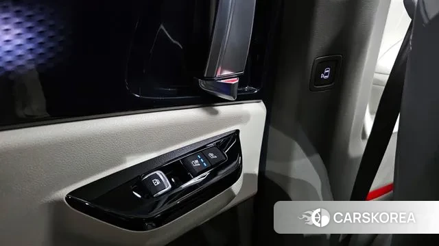 Kia Carnival 4th generation id 3508430 из Кореи 8