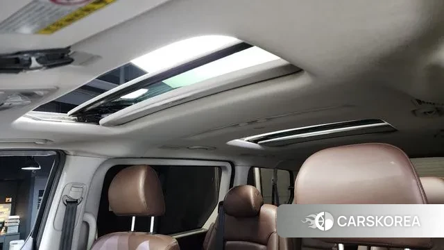 Hyundai The New Grand Starex id 2995662 из Кореи 8