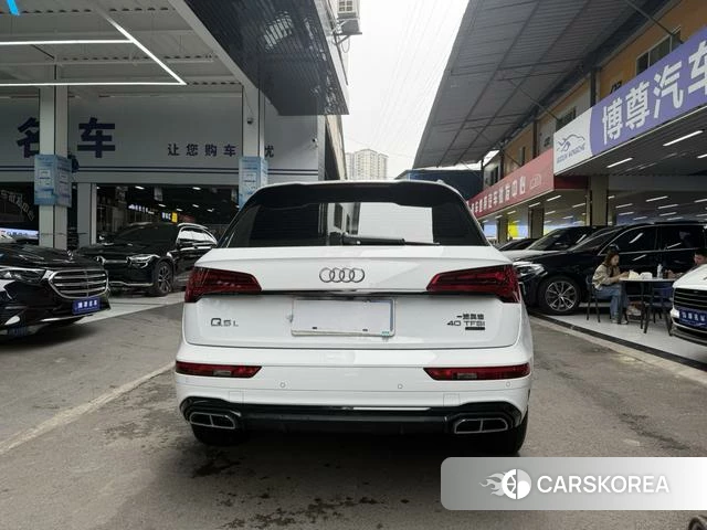 Audi Q5L id 4272828 из Китая 8