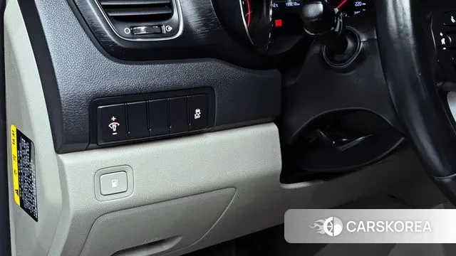 Kia The New Carnival id 3408176 из Кореи 8