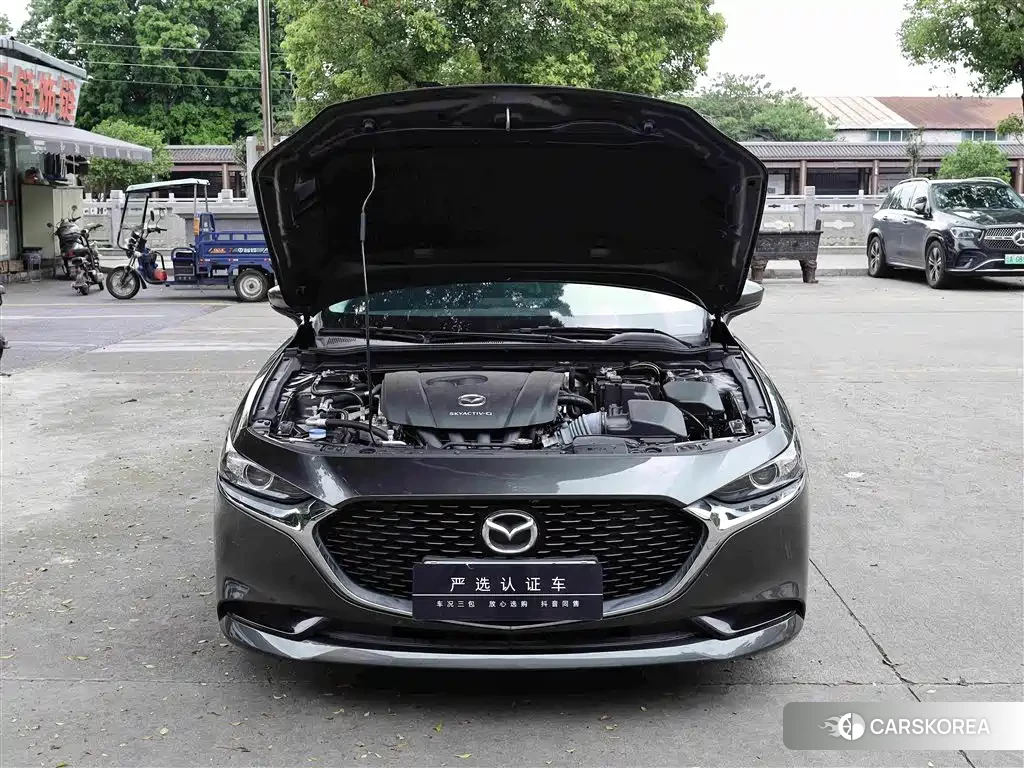 Mazda 3 id 4576813 из Китая 8