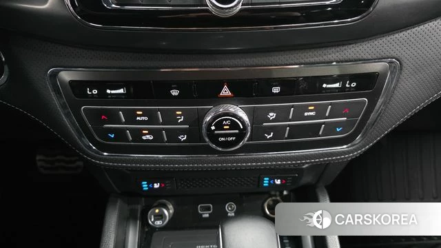 Ssangyong The New Rexton Sports Cannes id 4338429 из Кореи 8