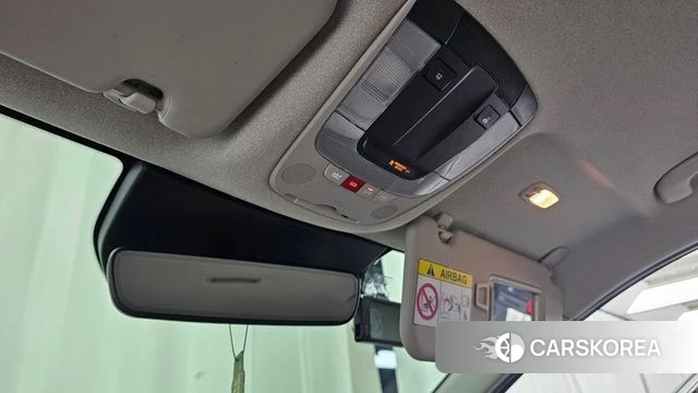 Kia Di Ol Nu Niro id 4745318 из Кореи 8
