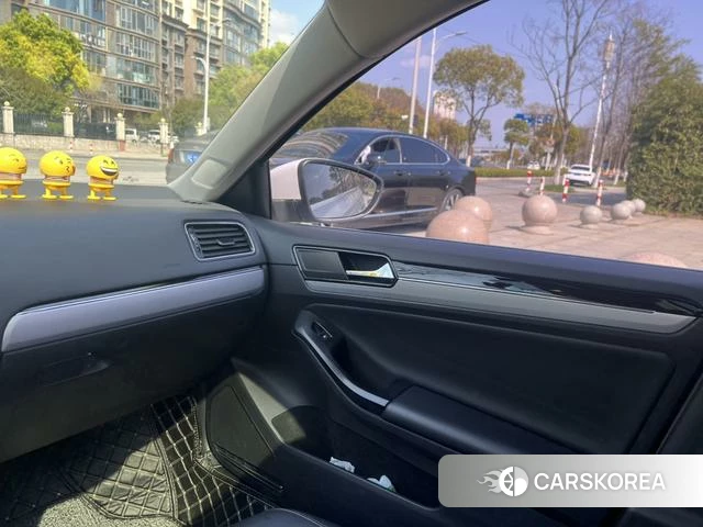 Volkswagen Sagitar id 4240979 из Китая 8