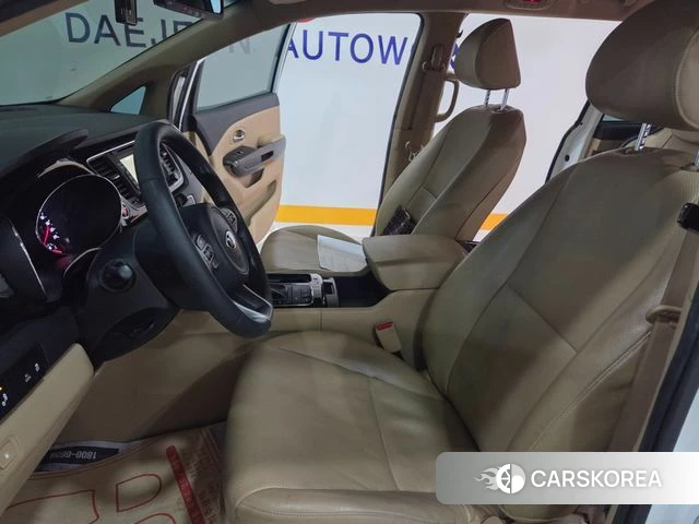 Kia All New Carnival id 3905961 из Кореи 8