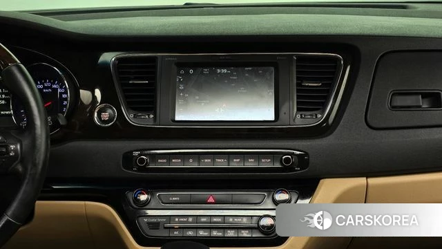 Kia The New Carnival id 3879468 из Кореи 8