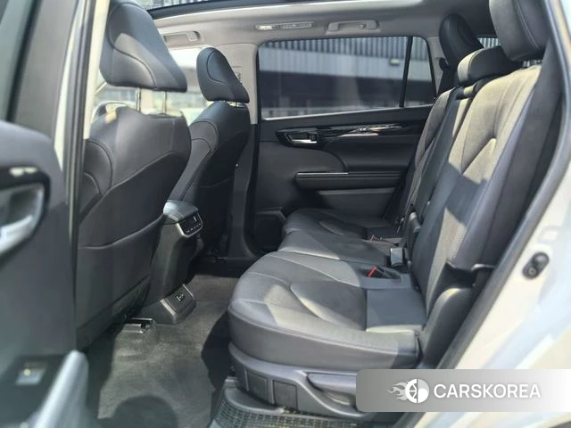 Toyota Highlander id 4261183 из Китая 8