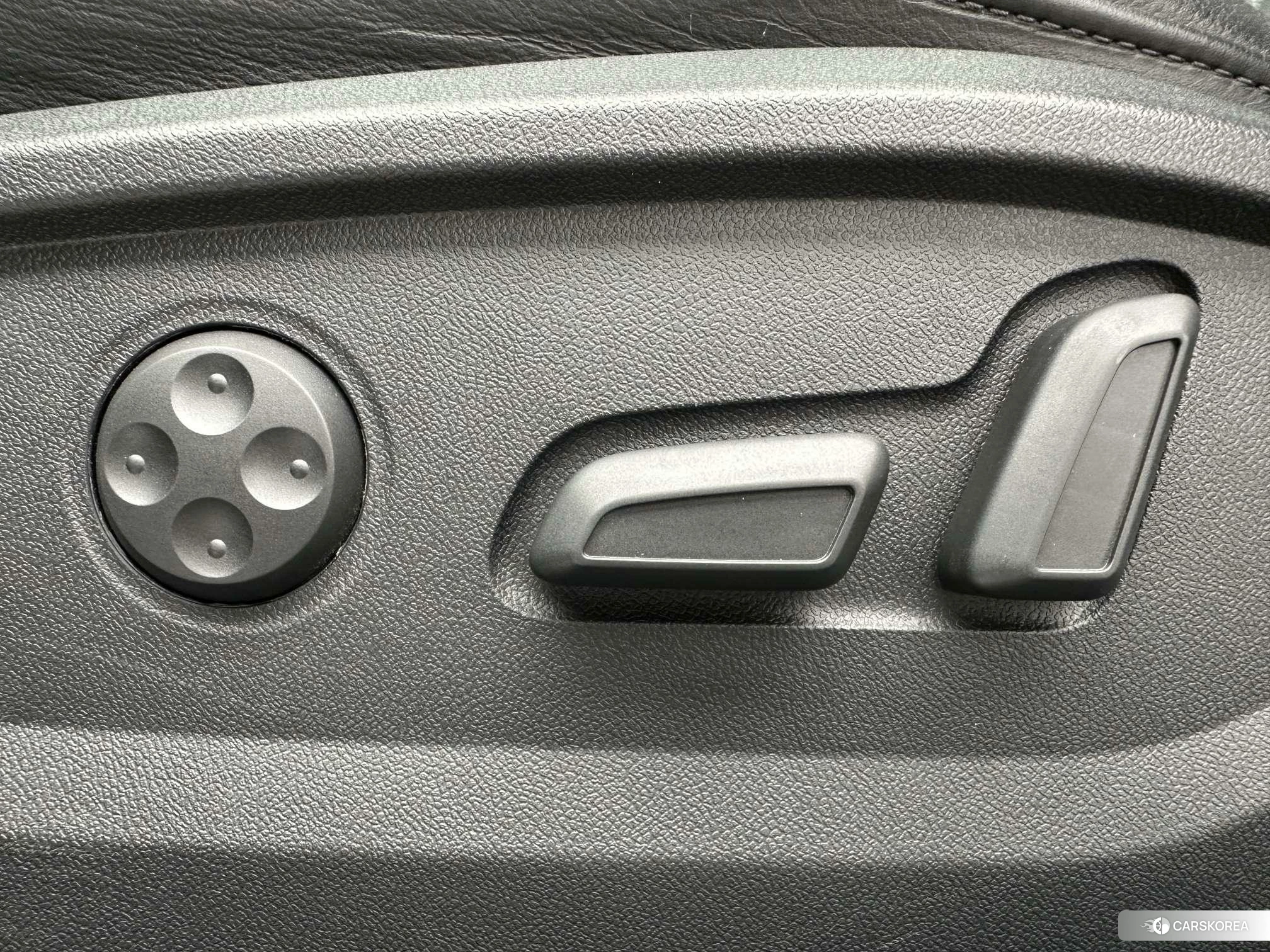Audi Q2L id 4407288 из Китая 8