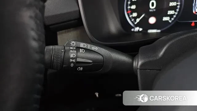 Volvo XC40 id 3150071 из Кореи 8