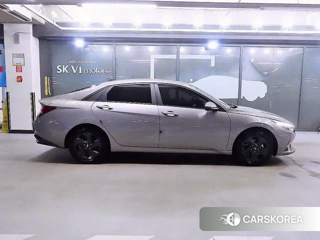 Hyundai Avante Hybrid (CN7) id 2901551 из Кореи 8