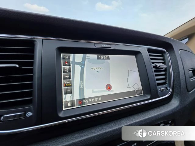 Kia The New Carnival id 4420604 из Кореи 8
